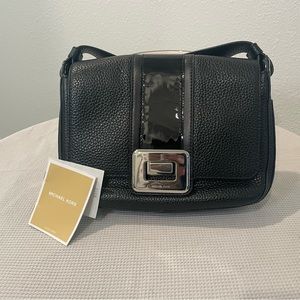 NWT Black Michael Kors Lila Shoulder Black